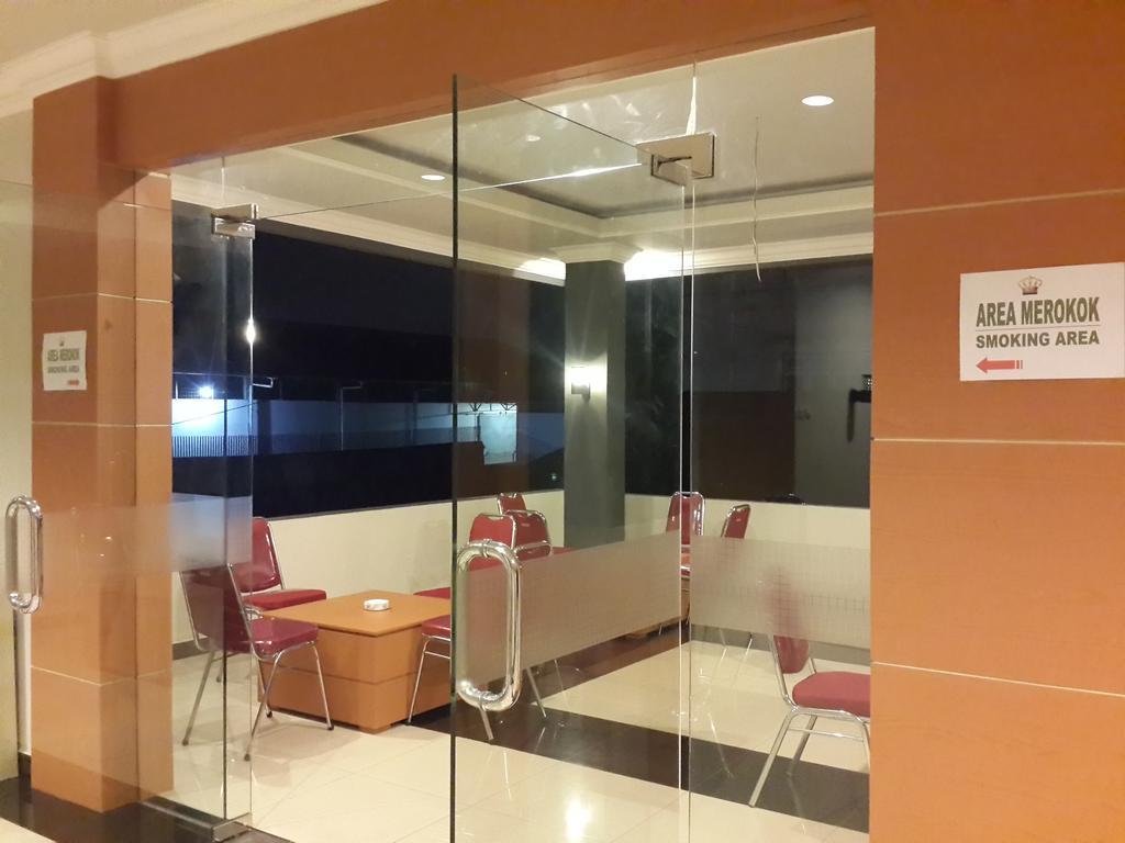 Raja Residence Jambi Bagian luar foto
