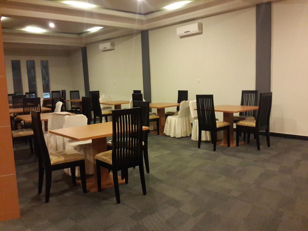 Raja Residence Jambi Bagian luar foto